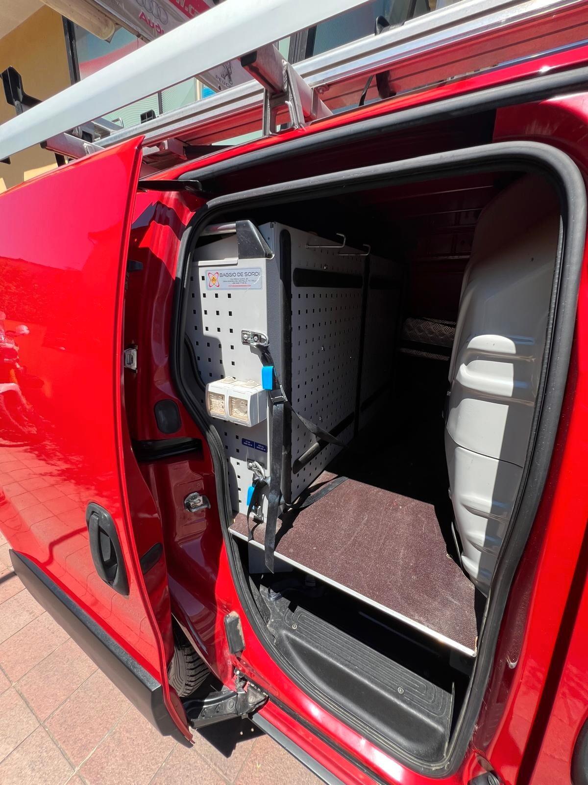Fiat Fiorino 1.3 MJT 95CV Cargo Adventure