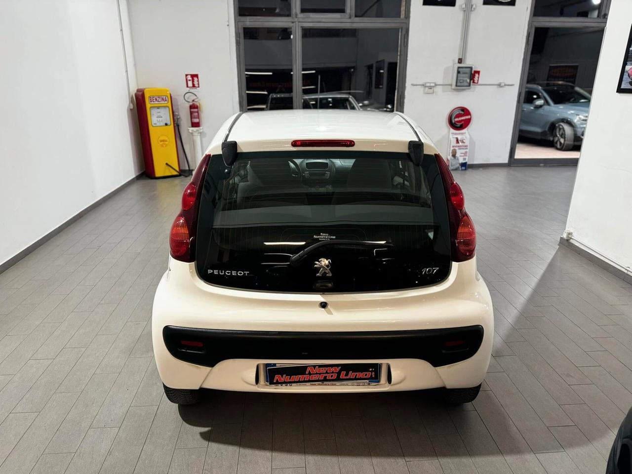 Peugeot 107 1.0 benz 68cv 5porte Active 2012