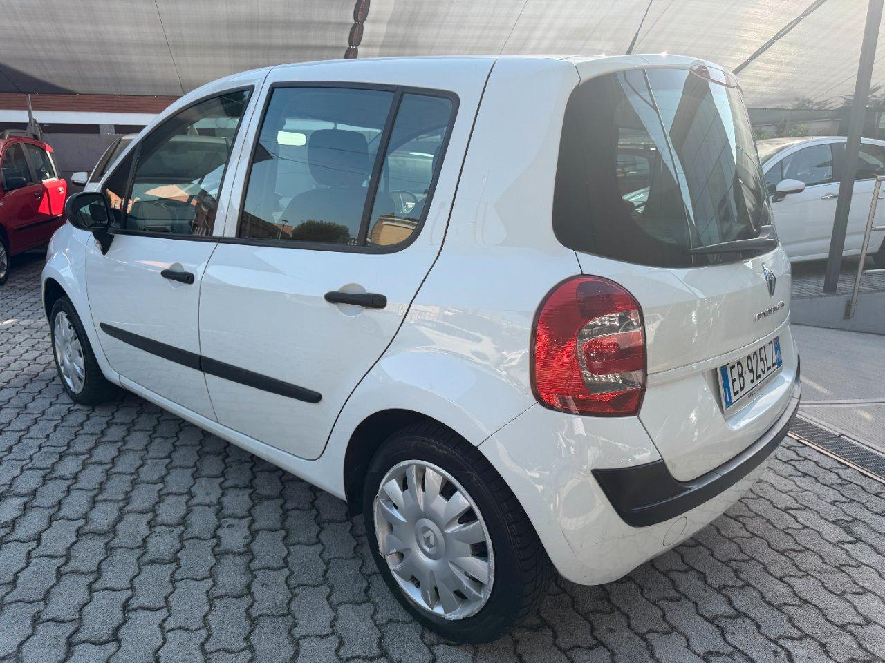 Renault Modus 1.2 16v Dynamique IDONEA NEOPATENTATI