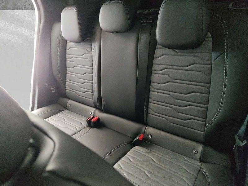 Jeep Avenger 1.2 turbo e-hybrid mhev Overland 4xe 145cv edct6