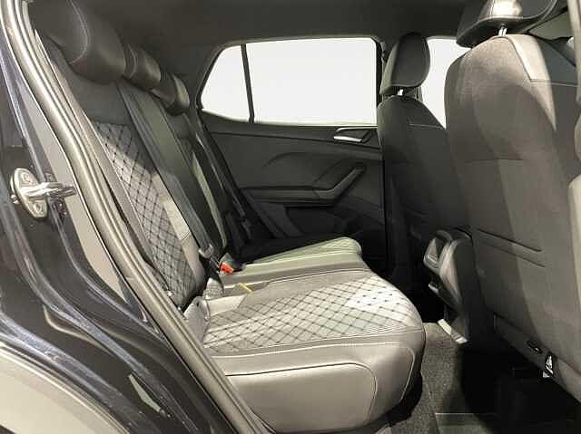 Volkswagen T-Cross Mark 1 Facelift (2024) 1.0TSI 115CV DSG R-Line Plus - IVA ESPOSTA -