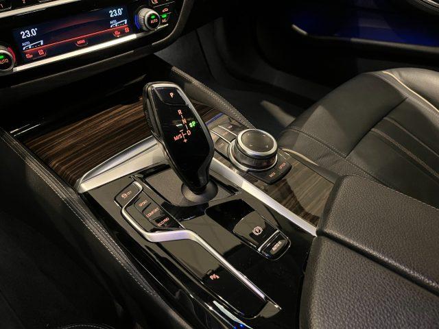 BMW 520 d Touring xDrive 190cv Luxury StepTronic 48v