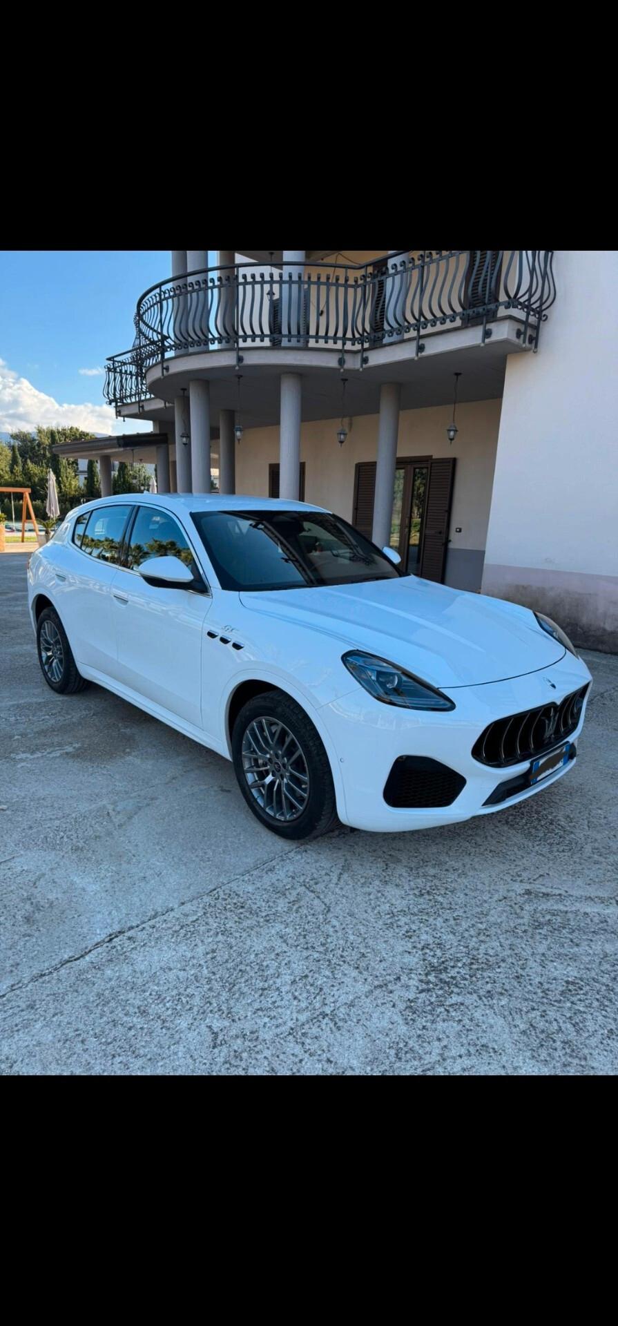 Maserati Grecale MHEV 300 CV AWD GT/UNIPPROP