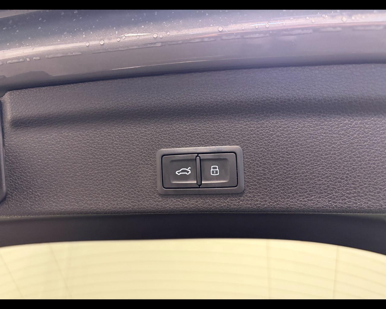 AUDI Q3 SPORTBACK 40 TDI QUATTRO S-TRONIC S LINE EDITION