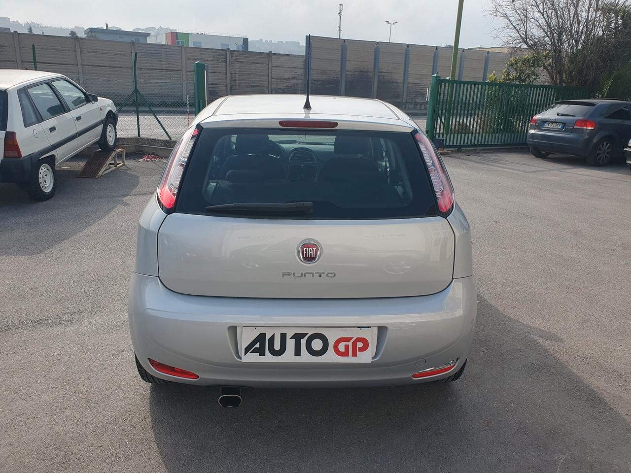 Fiat Punto evo 1.2 8V benzina Neopatent 2015