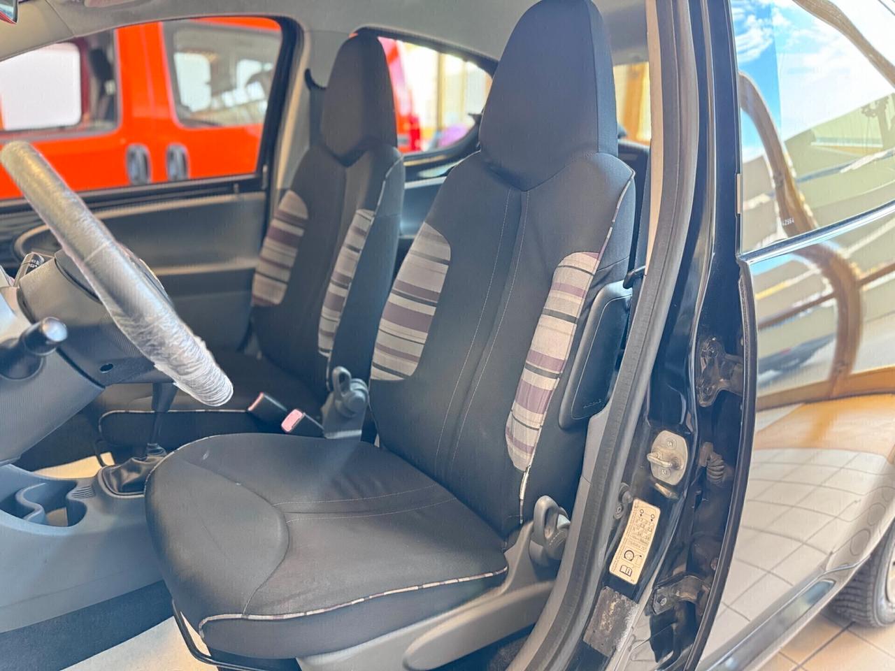 Citroen C1 1.0 5 porte airdream Pinko