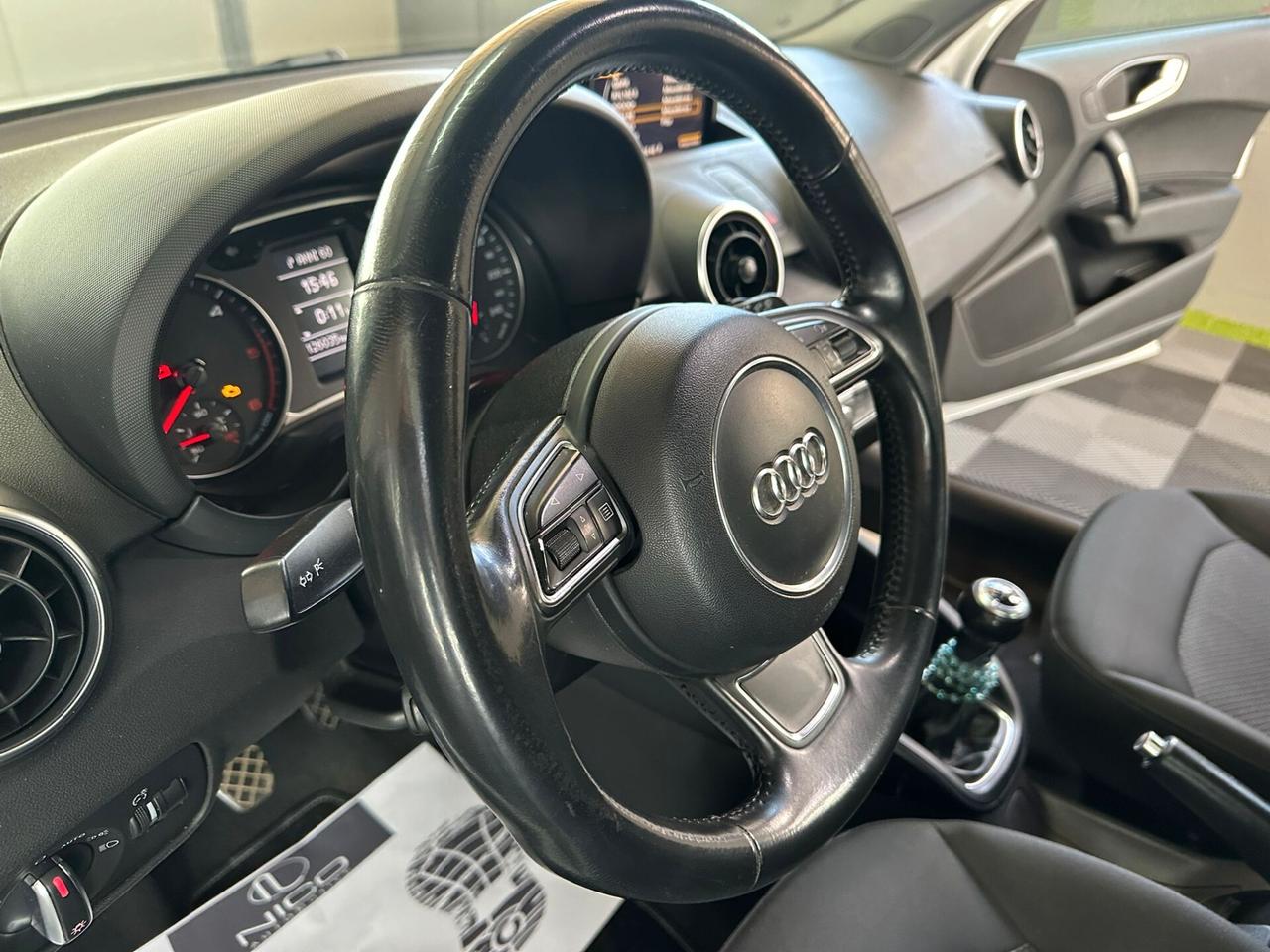 Audi A1 SPB 1.6 TDI 116 CV Admired