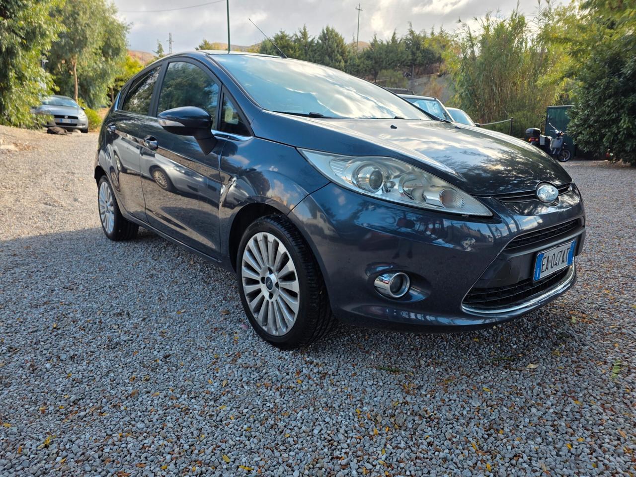 Ford Fiesta 1.4 TDCi 5p. Titanium