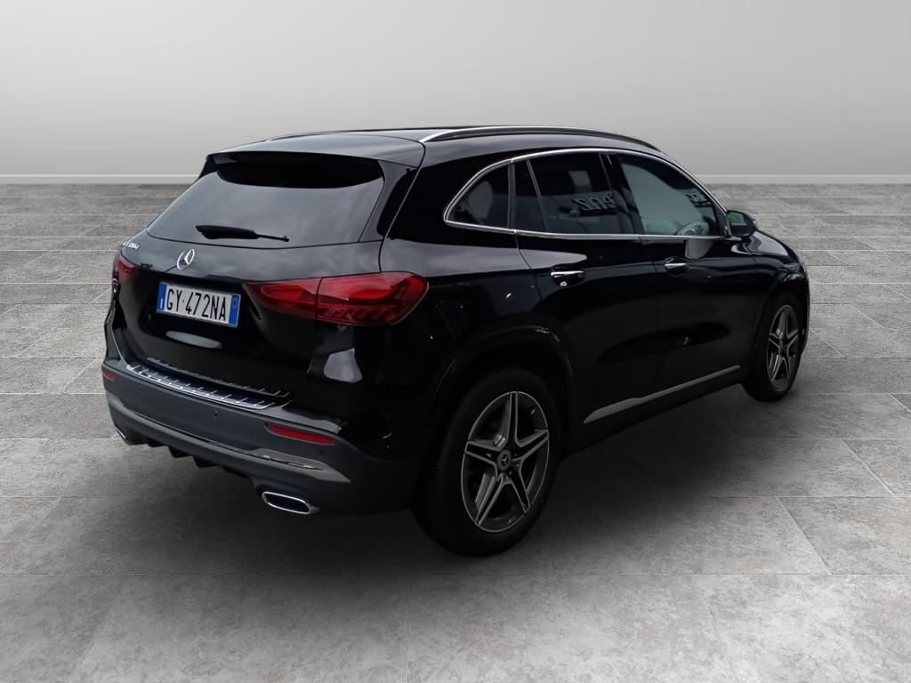 Mercedes-Benz GLA-H247 2023 - GLA 180 d AMG Line Advanced Plus auto