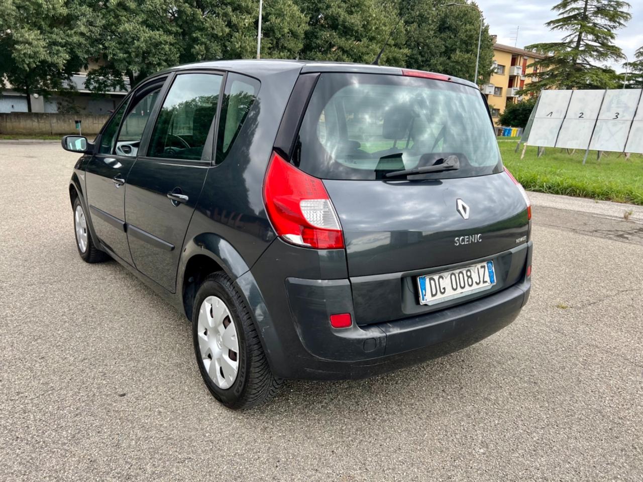 Renault Scenic Scénic 1.6 16V GPL