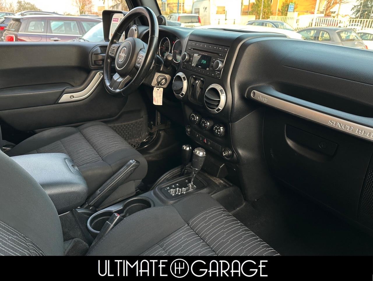 Jeep Wrangler 2.8 CRD DPF Sport Auto *total black