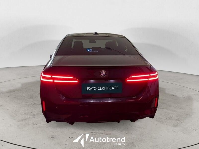 BMW Serie 5 520d 197 CV M-Hybrid 48V xDrive Msport Pro in Conto Vendita