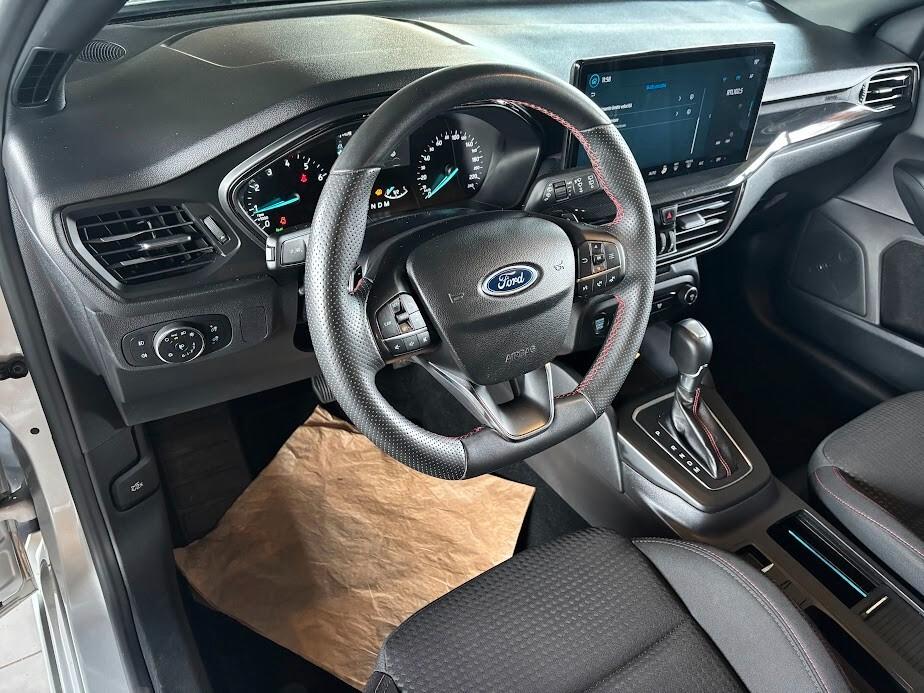 Ford Focus 1.0 EcoBoost Hybrid 125 CV ST-Line AUT.