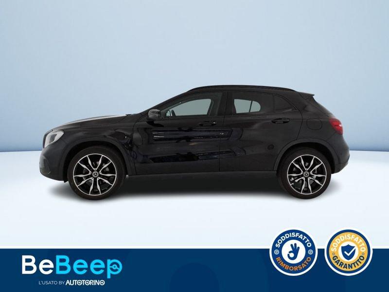 Mercedes-Benz GLA 200 D SPORT 4MATIC AUTO