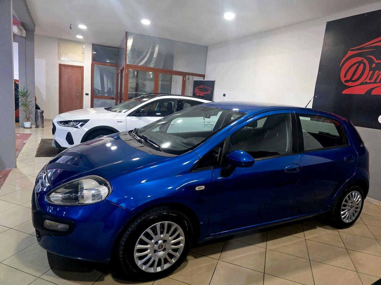 FIAT PUNTO 1.2 BENZINA DEL NORD ITA 2011