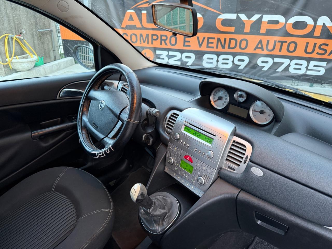 LANCIA YPSILON 1.3 MJT 90CV MOMO-DISIGN