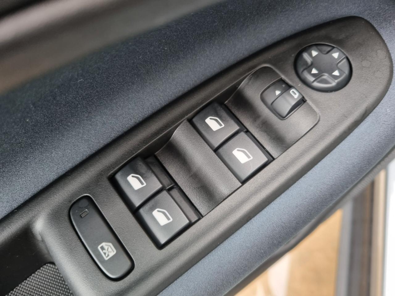 Alfa Romeo Junior 1.2 145 CV Hybrid eDCT6 Q4