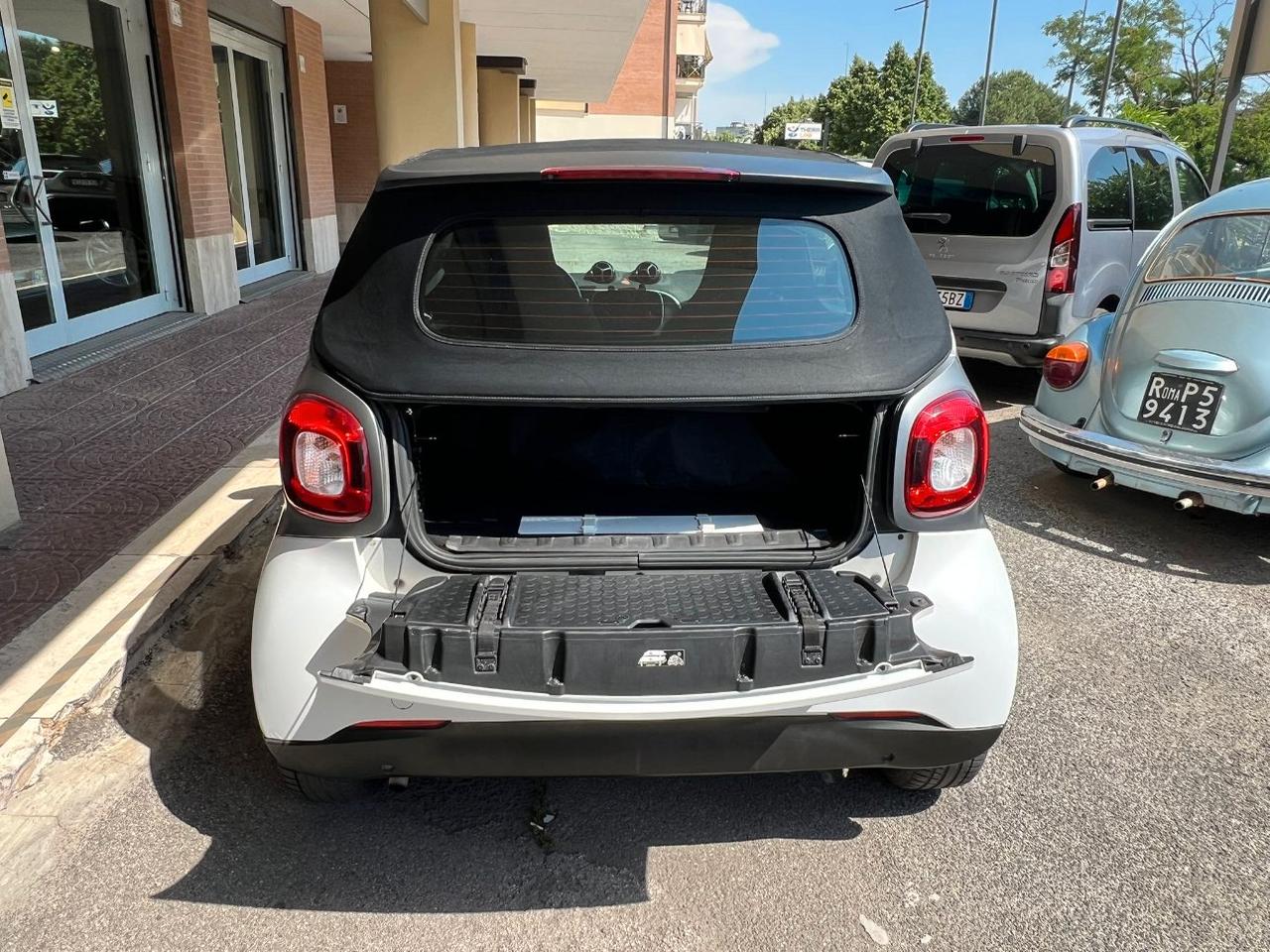 Smart fortwo cabrio 0.9 t Urban 90cv twinamic *Promo SD 2026*