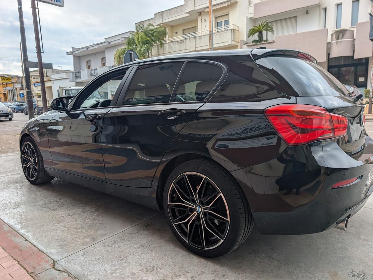 Bmw 116 116i 5p. Advantage