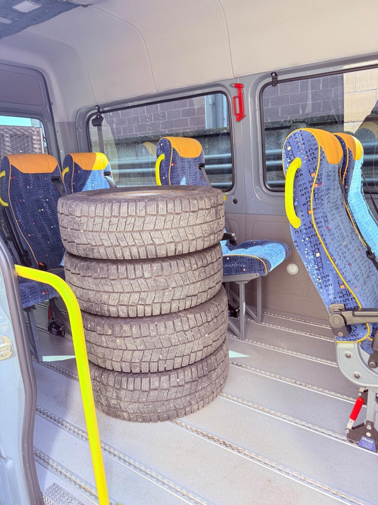 Mercedes Sprinter- PULMINO 9 POSTI 100.000KM REALI