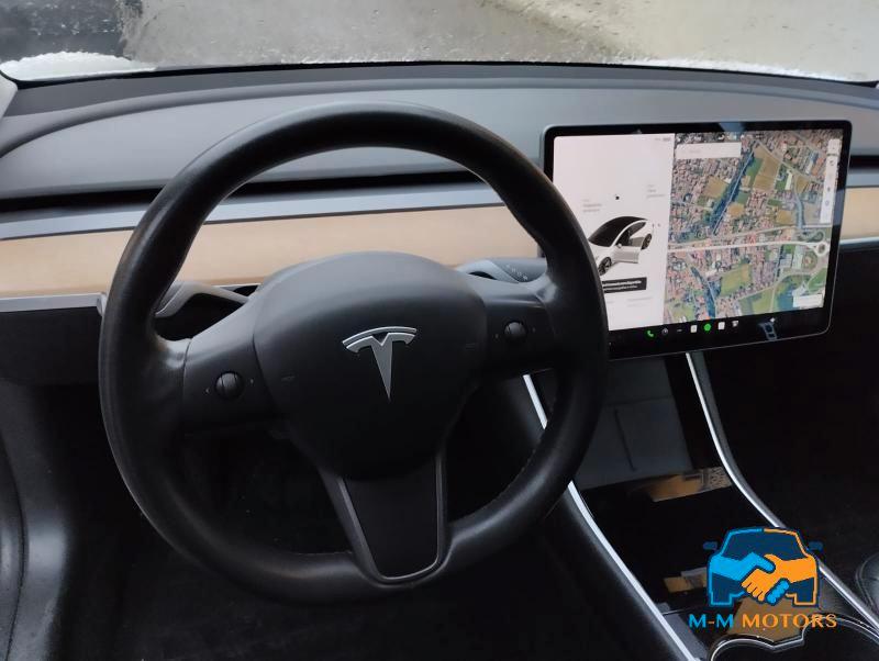 Tesla Model 3 Standard rwd Plus