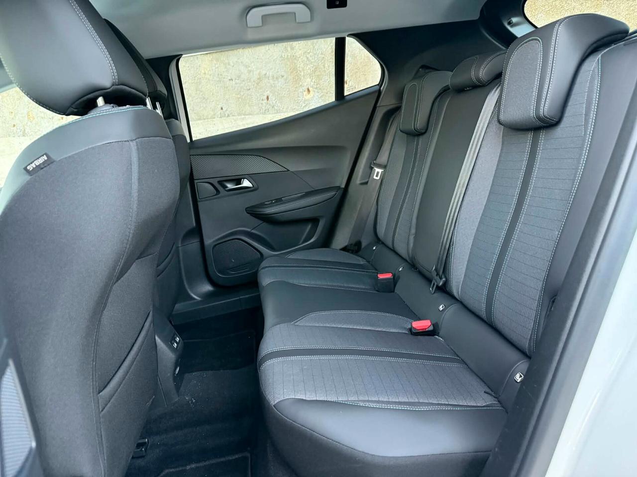 Peugeot 2008 Allure Pack VIRTUAL COCKPIT ** IVA ESPOSTA**