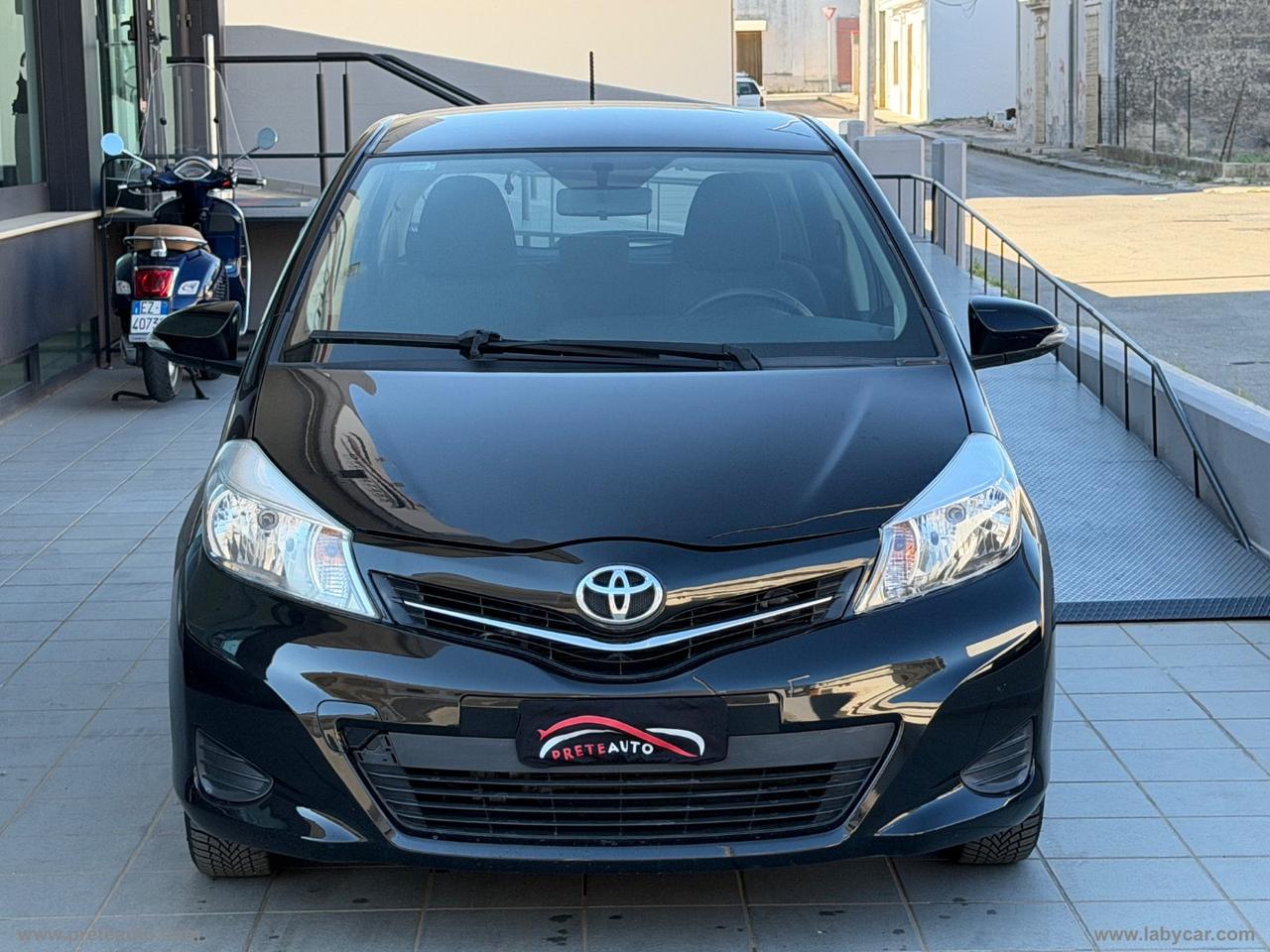 TOYOTA Yaris 1.0 5p. Lounge