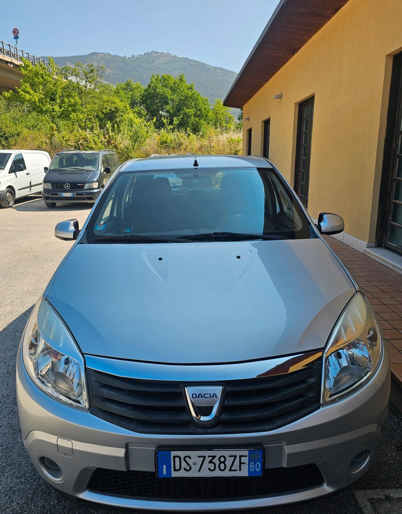 Dacia Sandero 1.4 8V GPL Lauréate