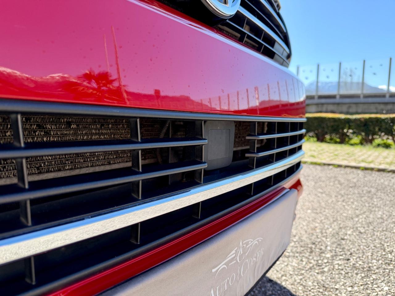 Volkswagen Multivan T6 - BULLI SIX GENERATION GANCIO TRAINO