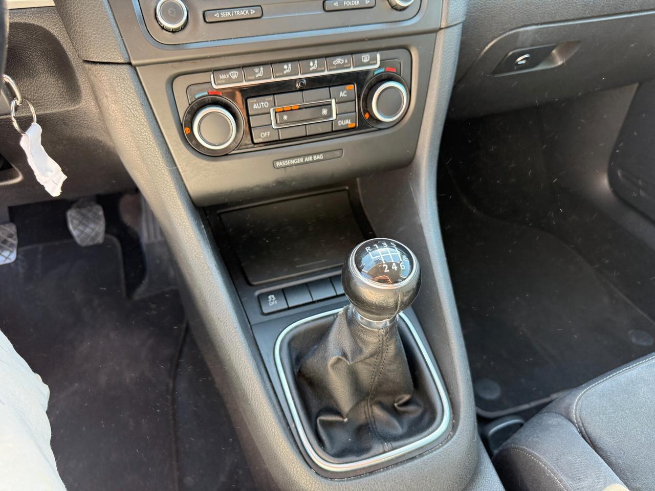 VOLKSWAGEN GOLF 2011 1.4 BENZ 122 CV MOTORE NUOVO