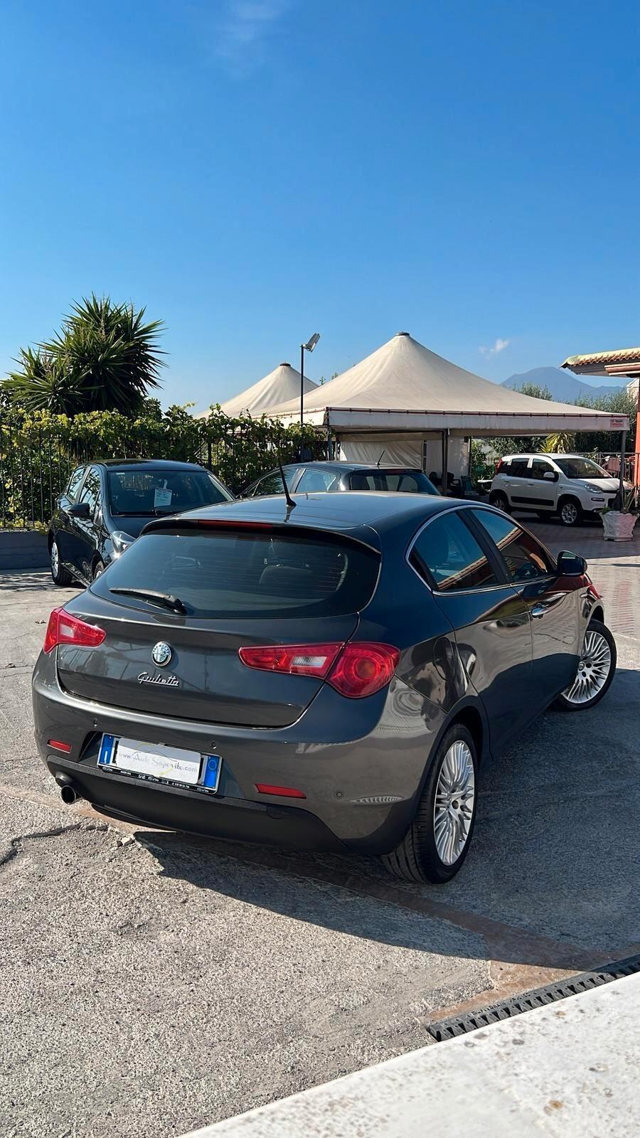 Alfa Romeo Giulietta 1.6 JTDm-2 105 CV Distinctive