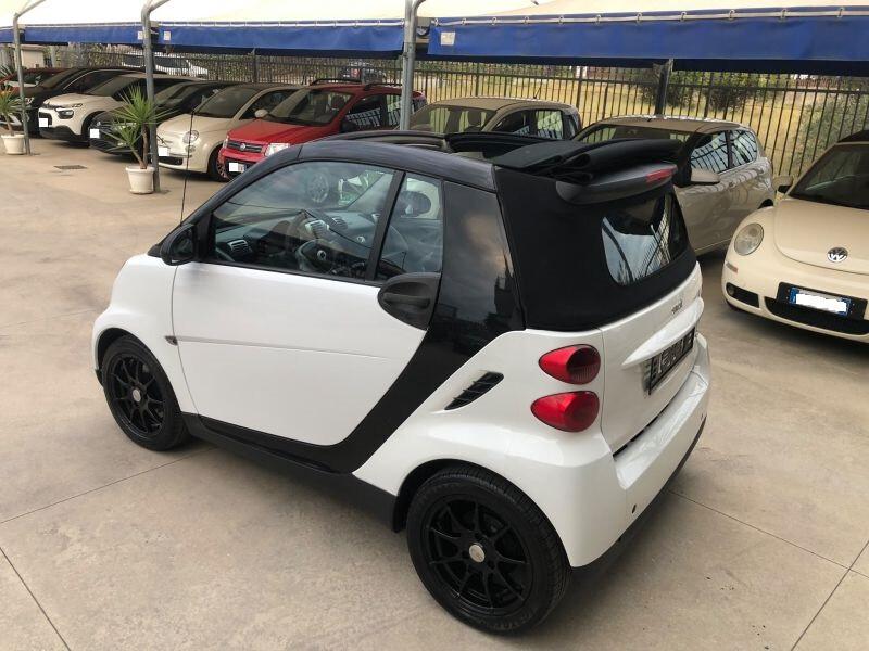Smart ForTwo 800 CDi Cabrio 2010