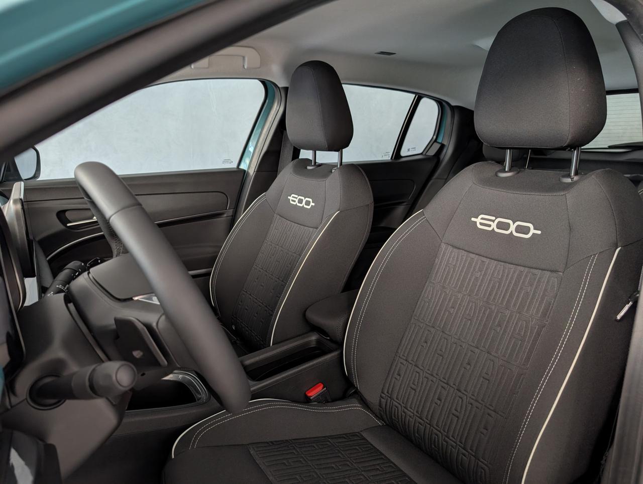 Fiat 600 iv 1.2 Hybrid 145cv Automatic Pop