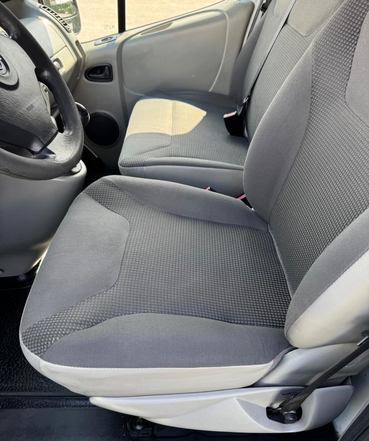 OPEL VIVARO 1.9 DTI 100 cv FURGONE VAN AUTOCARRO