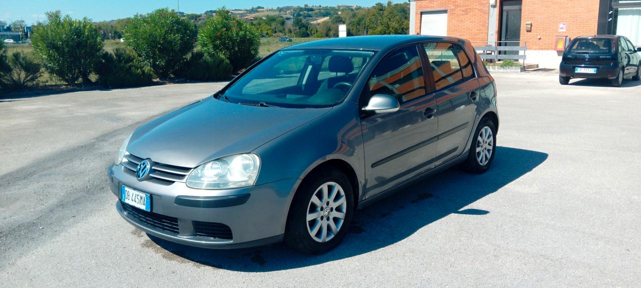 Volkswagen Golf 1.6 5p. Gpl