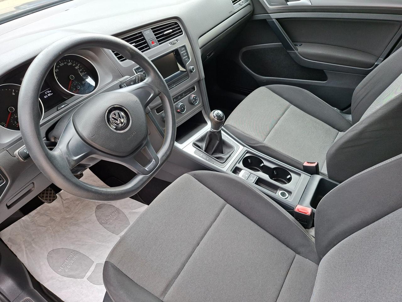 Volkswagen Golf 1.6 TDI 5P. Trendline *NEOPATENTATI*