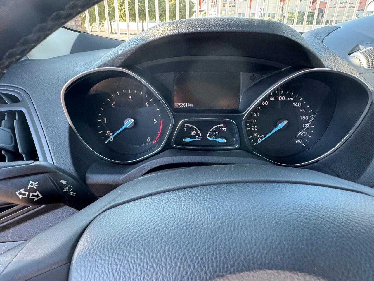 Ford Kuga 2.0 TDCI 120 CV S&S 2WD Powershift Stealth