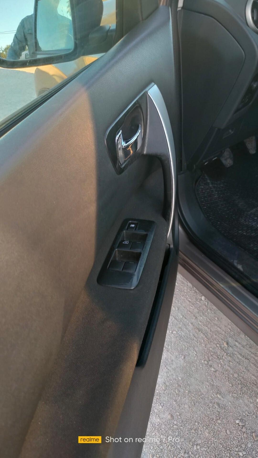 Nissan Qashqai 2.0 dCi DPF 4WD Tekna