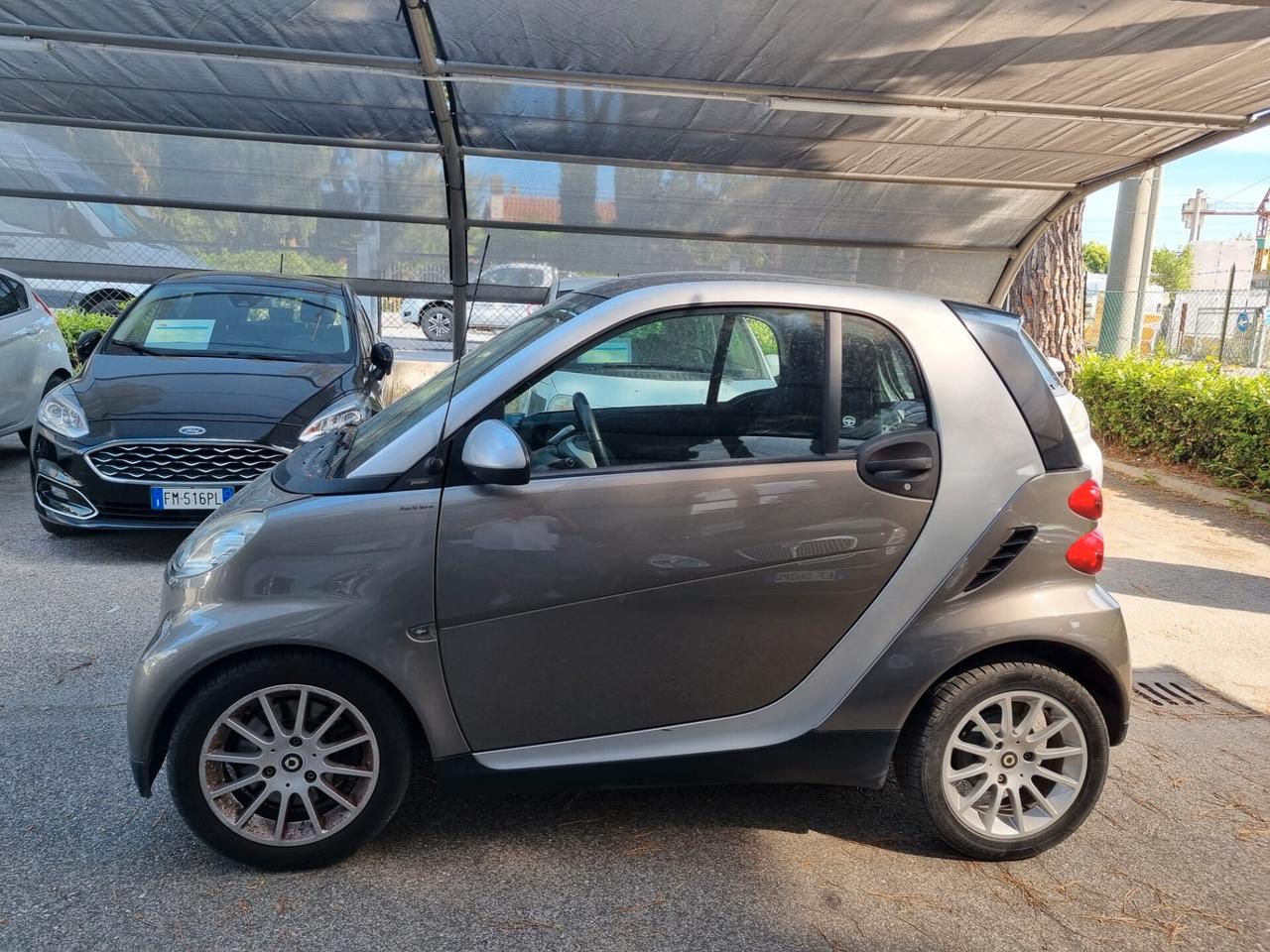Smart ForTwo 1000 52 kW coupé pure