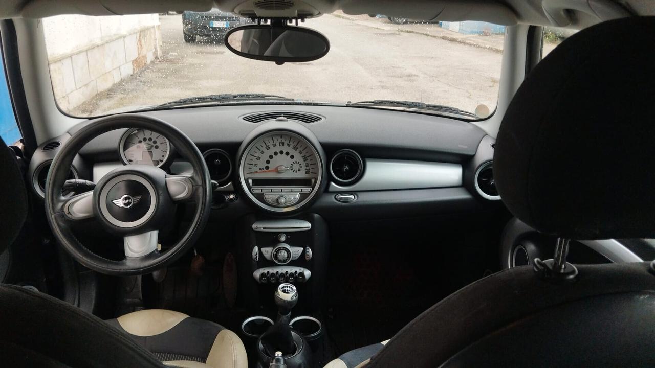 Mini 1.6 16V Cooper D Chili
