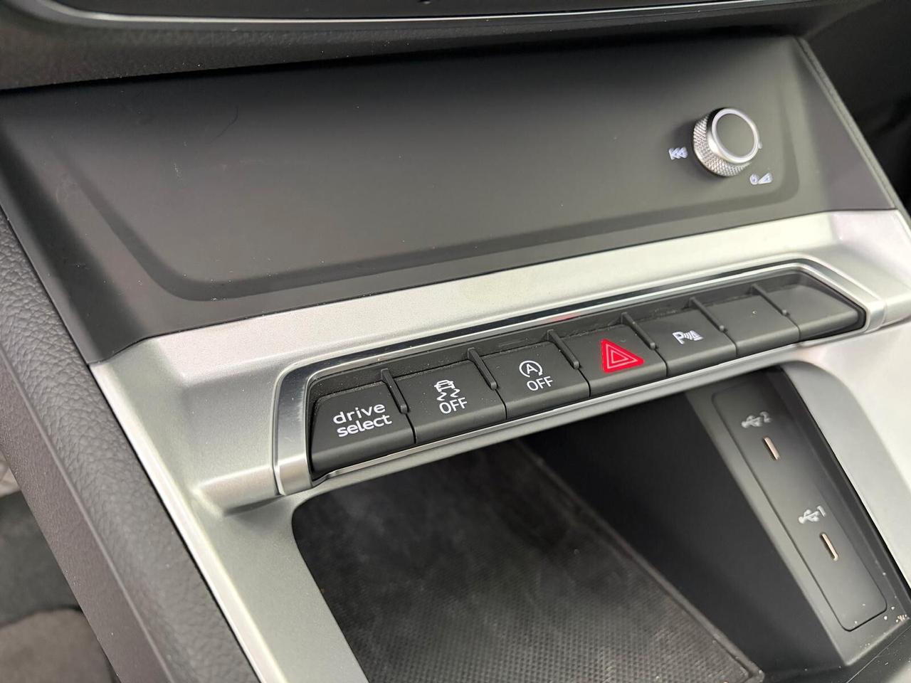 Audi Q3 35 TDI S tronic Business Advanced