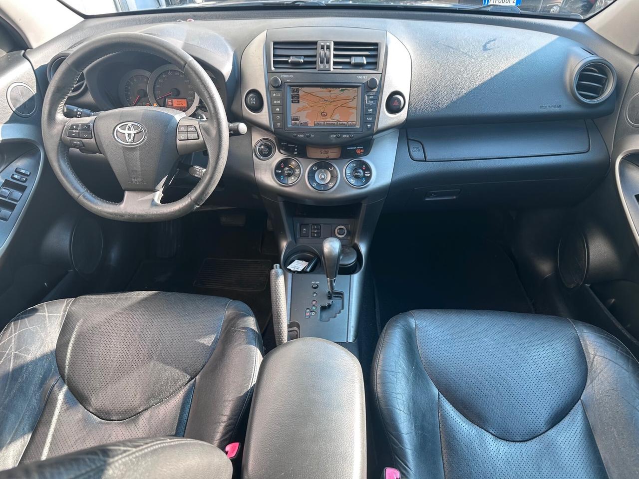 Toyota RAV 4 RAV4 2.0 MultidriveS Luxury