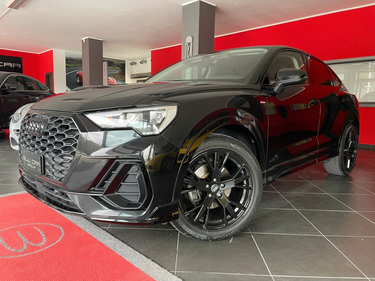 AUDI Q3 SPTB 35 Tdi S-LINE S-TRONIC TOTAL BLACK