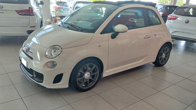 ABARTH 500 C 1.4 Turbo T-Jet MTA Custom