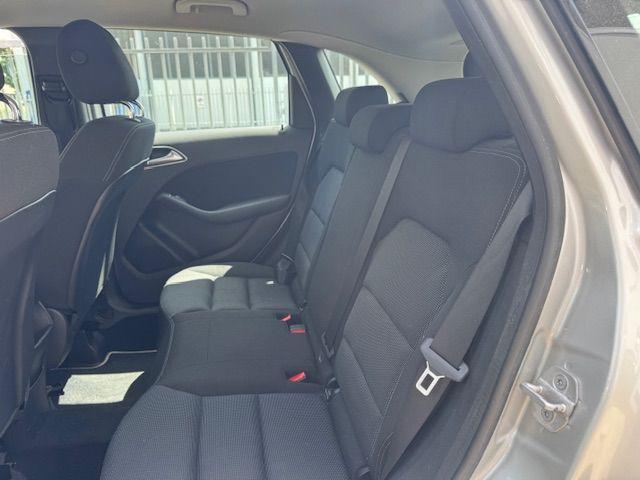 MERCEDES-BENZ B 180 CDI Executive