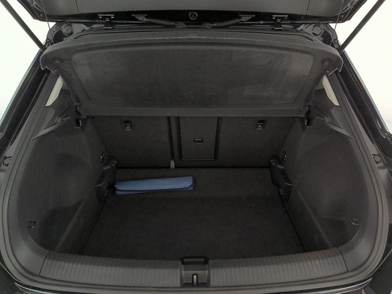 Volkswagen T-Roc 1.6 tdi advanced