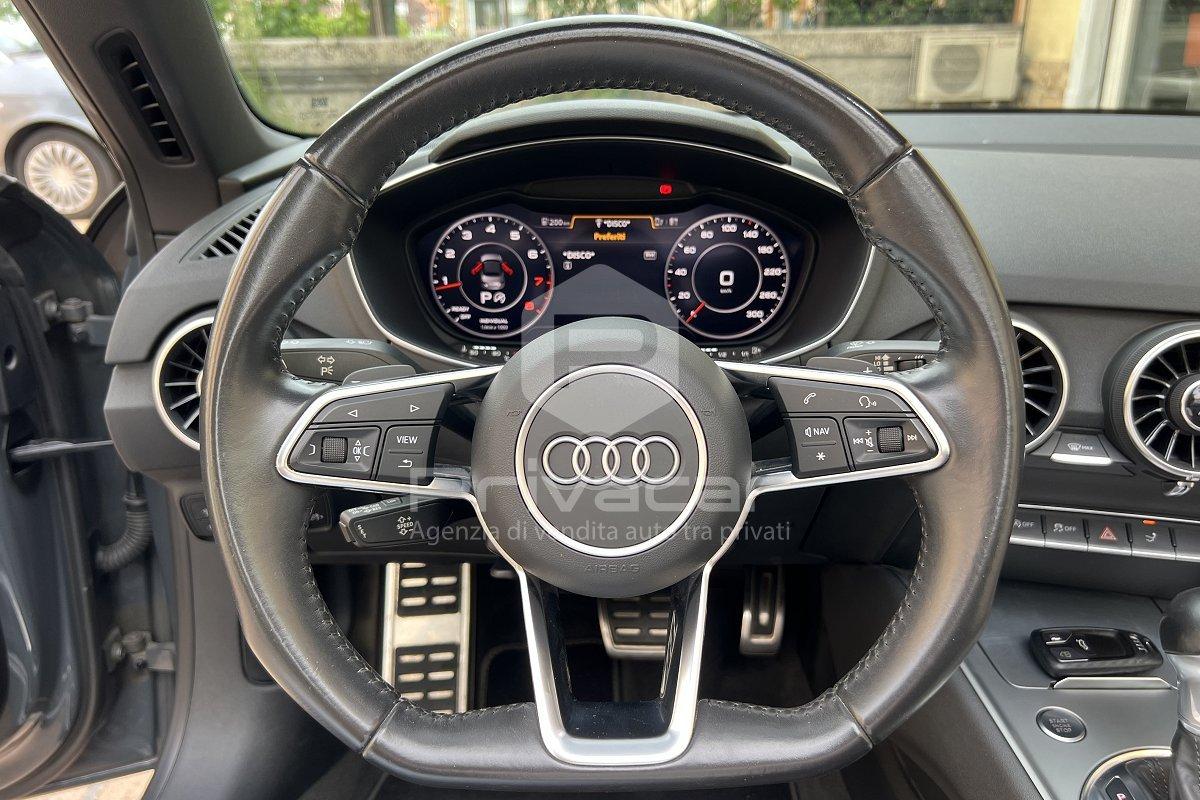 AUDI TT Roadster 2.0 TFSI quattro S tronic S line