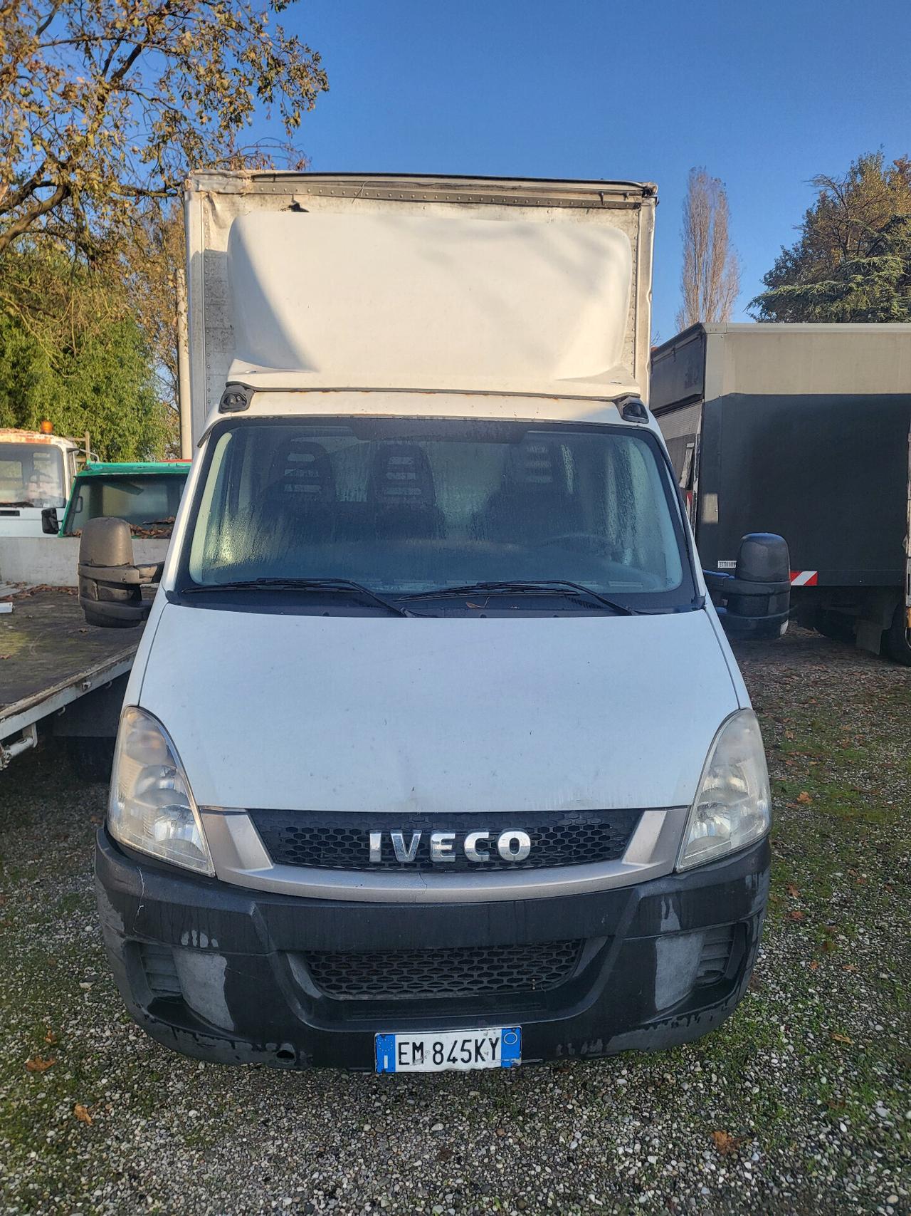 iveco daily 35 cassone