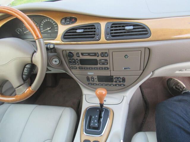 Jaguar S-Type 3.0 V6 Executive (ASI Bollo 140euro)