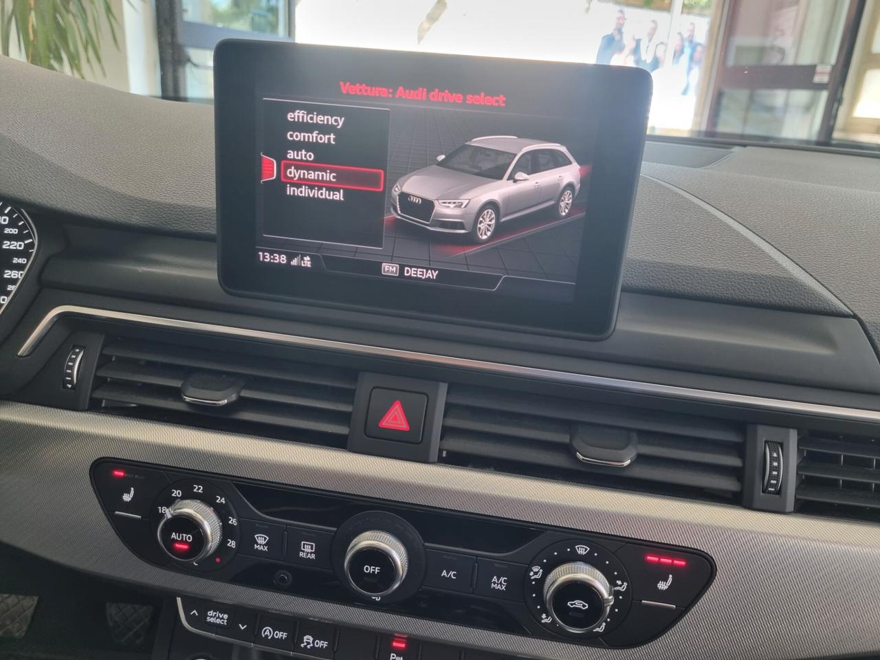 Audi A4 Avant 2.0 TFSI g-tron Business Sport